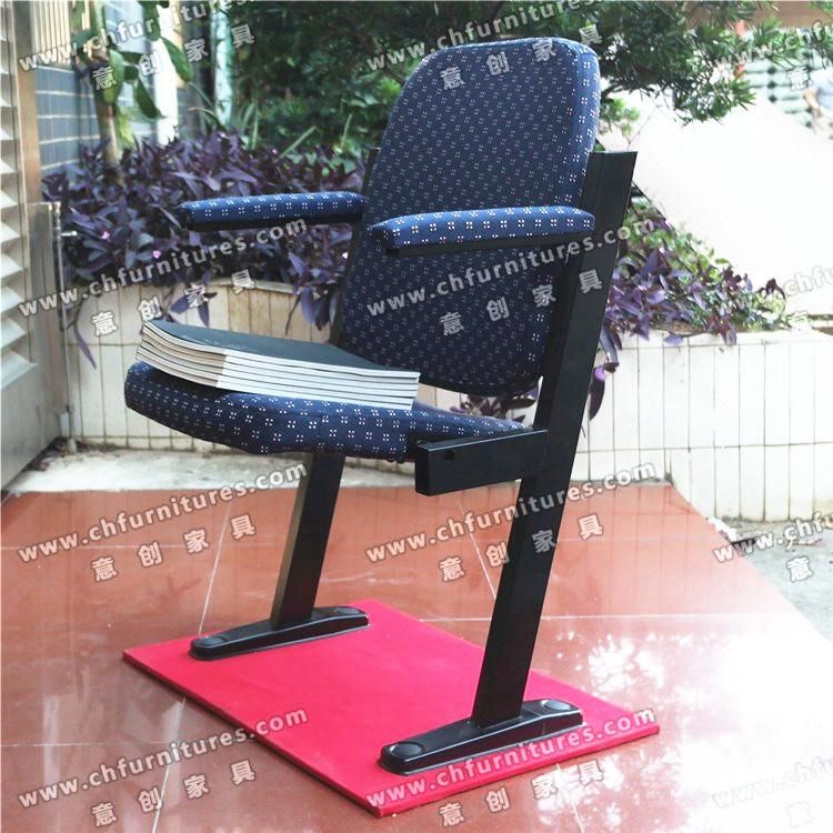Wholesale Folding Stadium Seat Chair with Armrest in Red Fabric Yc-G67