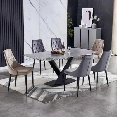 China Factory Wholesale New Design Modern Home Furniture Living Room European Metal Legs Dining Chair with Light Grey Velvet Fabric