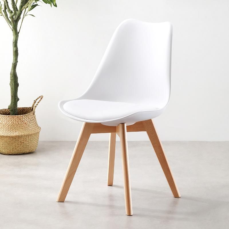 Scandinavian Design Furniture Suppliers Nordic Dining Chair with Wood Legs