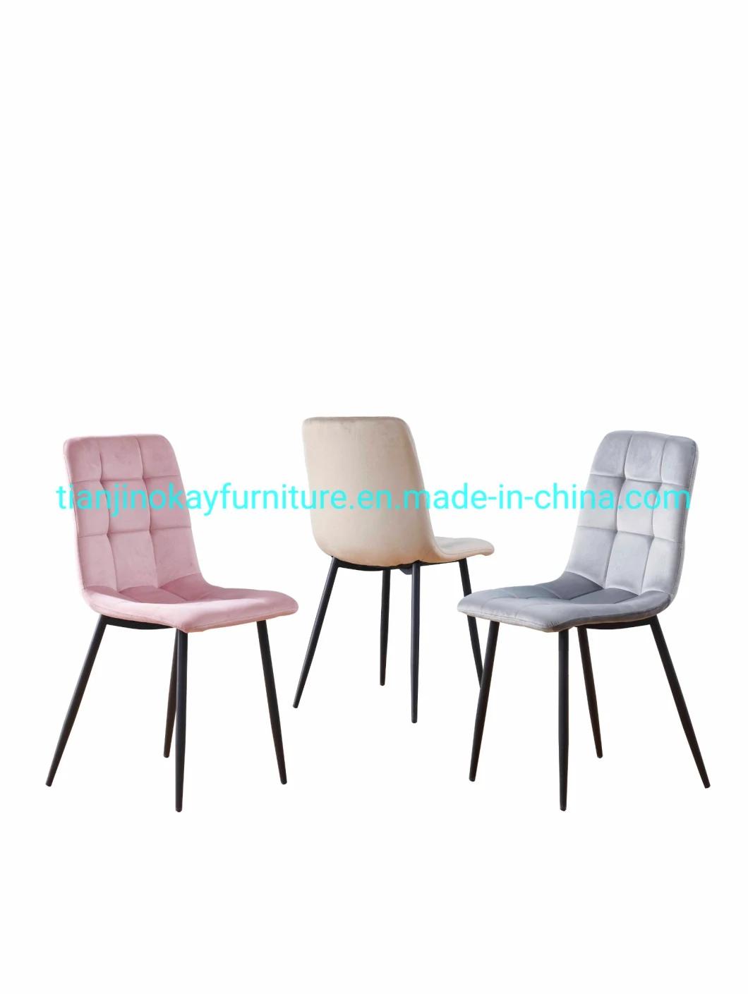 Quality of Velvet Fabric with Matte Black Painting Kd Legs