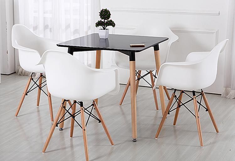 Hotsale Modern Color Optional Plastic PP Armrest Back Chair with Beech Wooden Legs for Dining Room