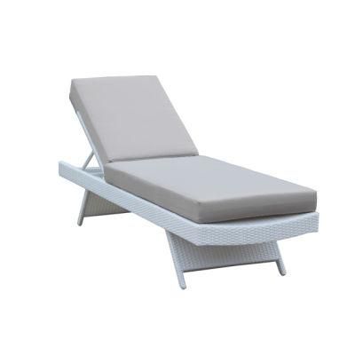 Outdoor Rattan Beach Sun Lounge Chair Balcony Chaise Lounge