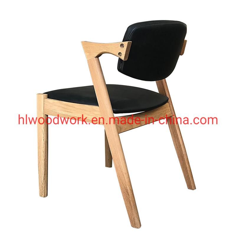 Morden Furniture Oak Wood Z Chair Oak Wood Frame Natural Color Black PU Cushion and Back Dining Chair Coffee Shop Chair