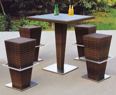 Modern Design Outdoor Rattan Bar Furniture Include Bar Stool and Table