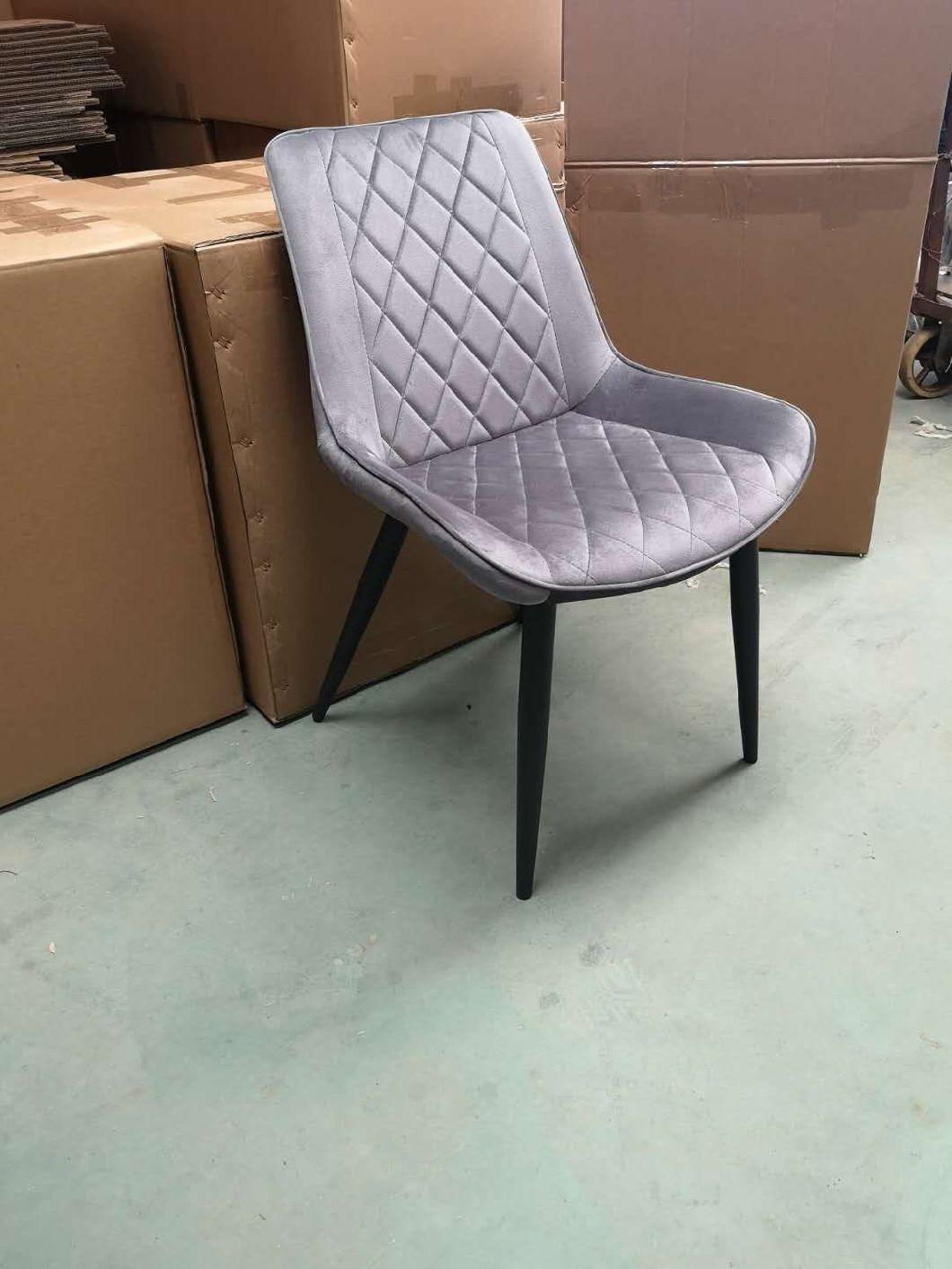 Wholesale Modern Luxury Fashion Colorful Classic Soft Comfortable Modern Chairs Velvet Fabric Upholstery Cafe Dining Chair with Metal Leg