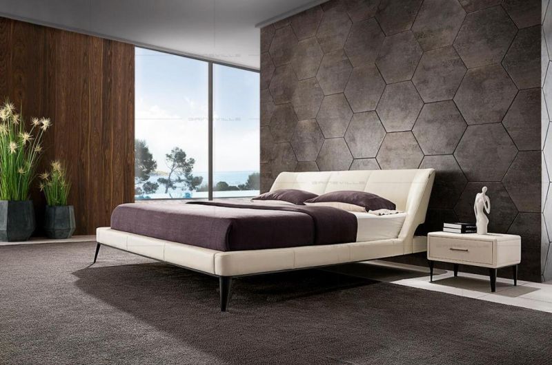 Customized Home Furniture Modern Bedroom Furniture Beds King Bed for Hotel Gc1712
