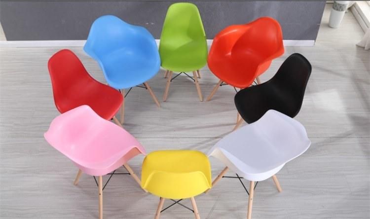 Wholesale Price Plastic Dsw Cafe Leisure Chair Nordic Design Wooden Armrest Dining Chair