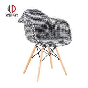 Modern Design Arms Dining Chair Fabrics Upholstered Dining Chair with Wood Legs