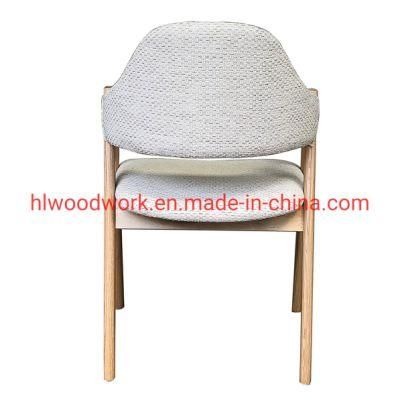 Oak Wood Tai Chair Oak Wood Frame Natural Color White Fabric Cushion and Back Dining Chair Coffee Shop Chair