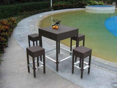 PE Rattan Bar Table and Stools Outdoor Bar Furniture