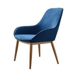 Modern New Design Comfortable Fabric Leisure Dining Chair Armchair with Wooden Base