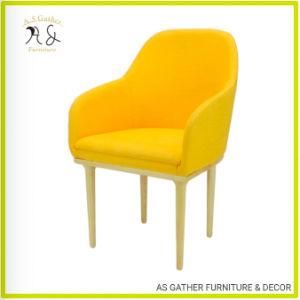 Restaurant Furniture High Quality Fabric with Wooden Leg Armrest Chair