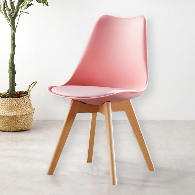 Scandinavian Design Furniture Suppliers Nordic Dining Chair with Wood Legs
