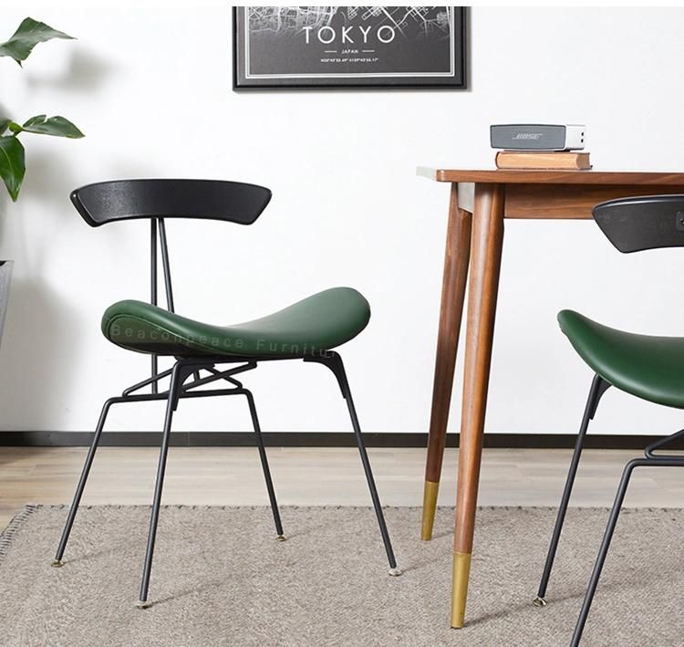 Modern Mild Luxury PU and Metal Legs Dining Office Elegant Chair