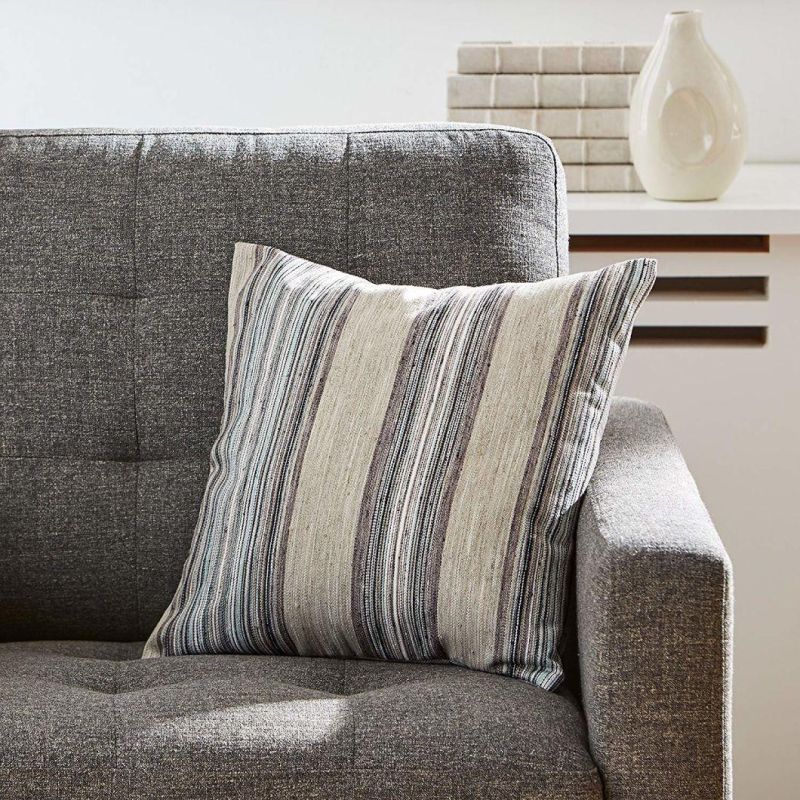 Fashion Classical Jacquard Design Soft Cushion on Sofa Strain Design