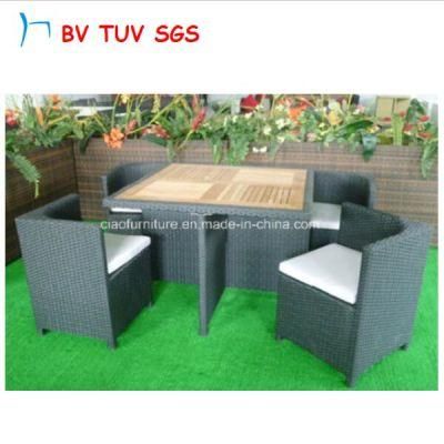 Modern Garden Furniture Wicker Table and Chairs