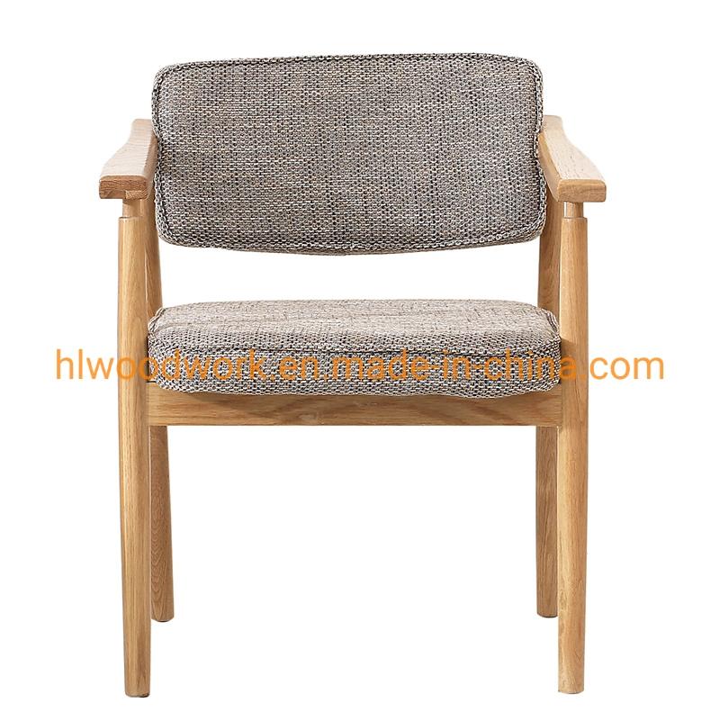 Wholesale Modern Design Hot Selling Dining Chair Rubber Wood Natural Color Fabric Cushion Brown Wooden Chair Furniture Coffee Shop Chair Dining Chair