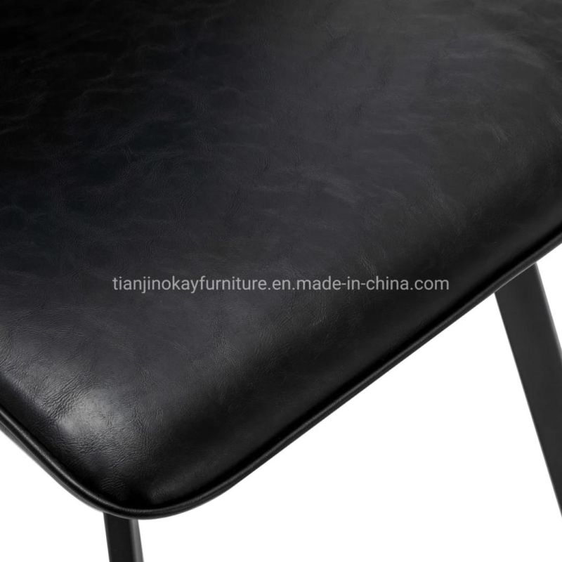 Modern 2021 Design with Metal Legs for Hotel Restaurant Furniture Hot Sell Comfortable PU Free Sample Black Italian Dining Chairs