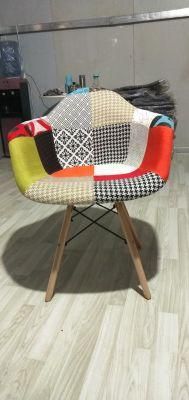 China Manufacturer Design Wooden Leg Restaurant Patchwork Fabric Dining Chair with Armrest