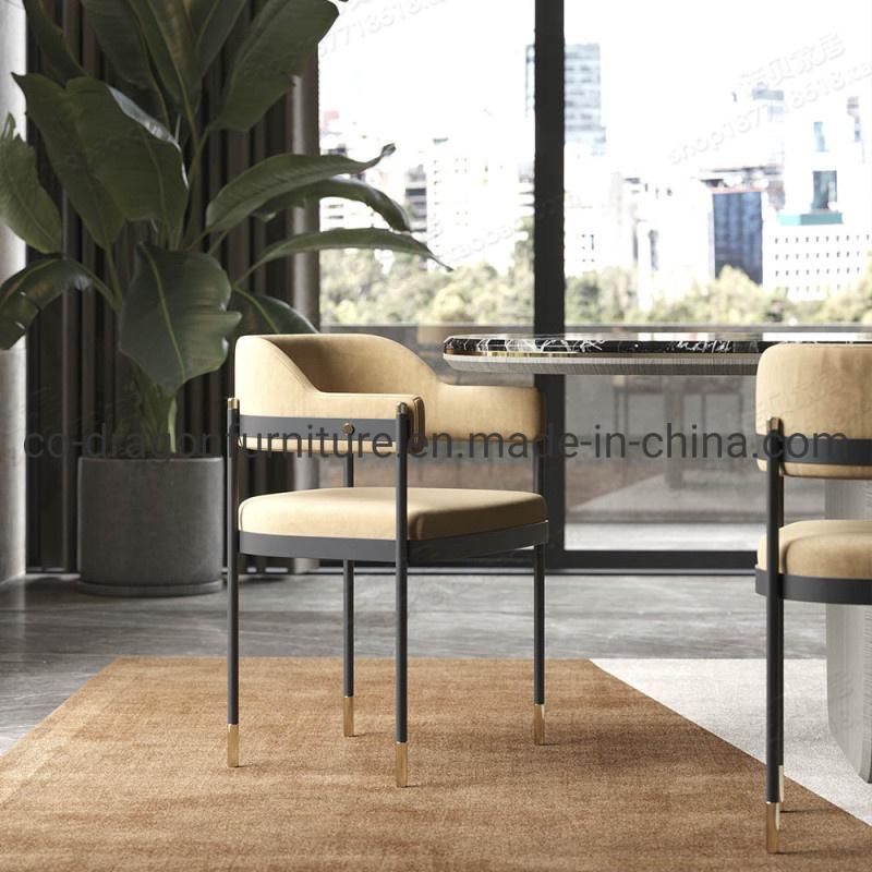 Modern High Quality Metal Fabric Leisure Dining Chair with Arm