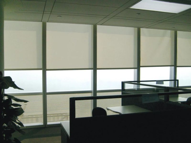 Good Quality Sunscreen Fabric Windproof and Waterproof Outdoor Roller Blinds
