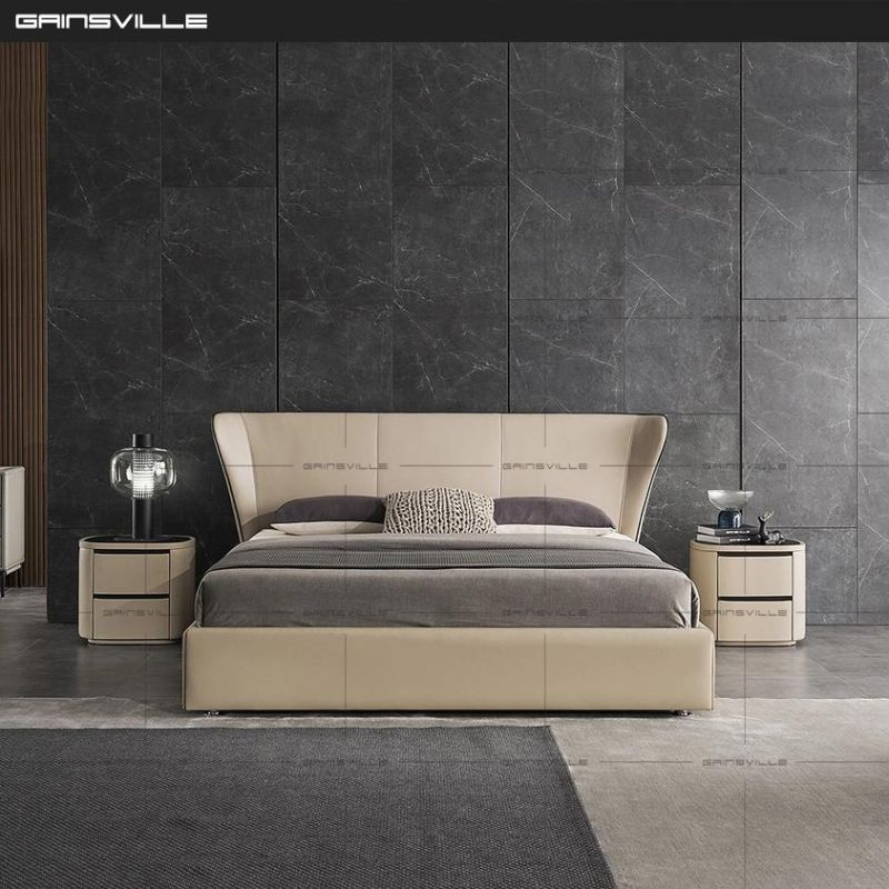 Designer Bedroom Furniture Leather Bed King Bed with Comfortable Headboard Gc2002