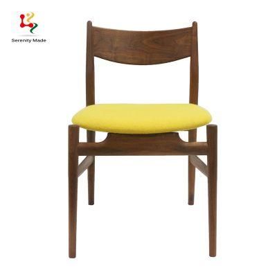 New Design Office Furniture Ash Wood Dining Chair with Fabric Pad