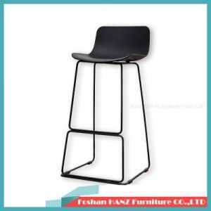 Hot Selling Manufacturer Straight Hair Black Iron Foot Bar Chair