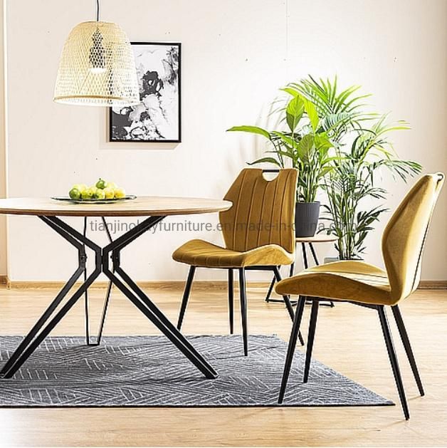 Home Furniture Coffee Hotel Luxury Upholstered Soft Back Velvet Fabric Dining Chair with Metal Legs Soft Velvet Seat for Lounge Office Dining Kitchen Chair