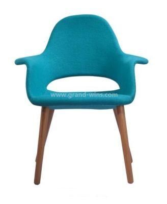 Nordic Modern Leisure Solid Wooden Design Handle Back Armchair Restaurant Dining Chair