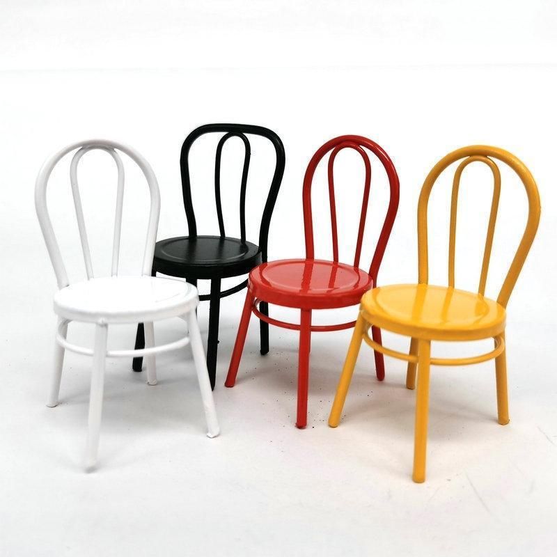 Colorful Furniture Modern High Quality Plastic Dining Chair