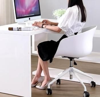 Comfortable Style Modern Furniture Office Table and Chairs