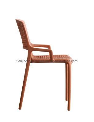 Restaurant Modern Furniture Solid Beech Wood Legs Sillas PU Cushion Tulip PP Plastic Dining Chair for Dining Room