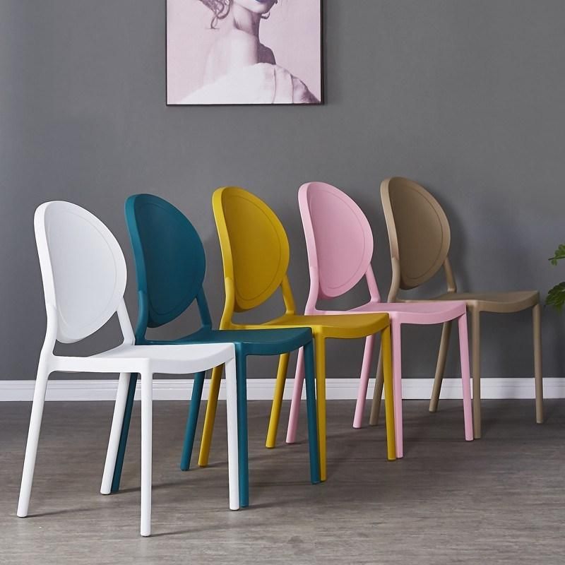 China Furniture Factory Poplypropylene Furniture Chair Italian Style Dining Chairs