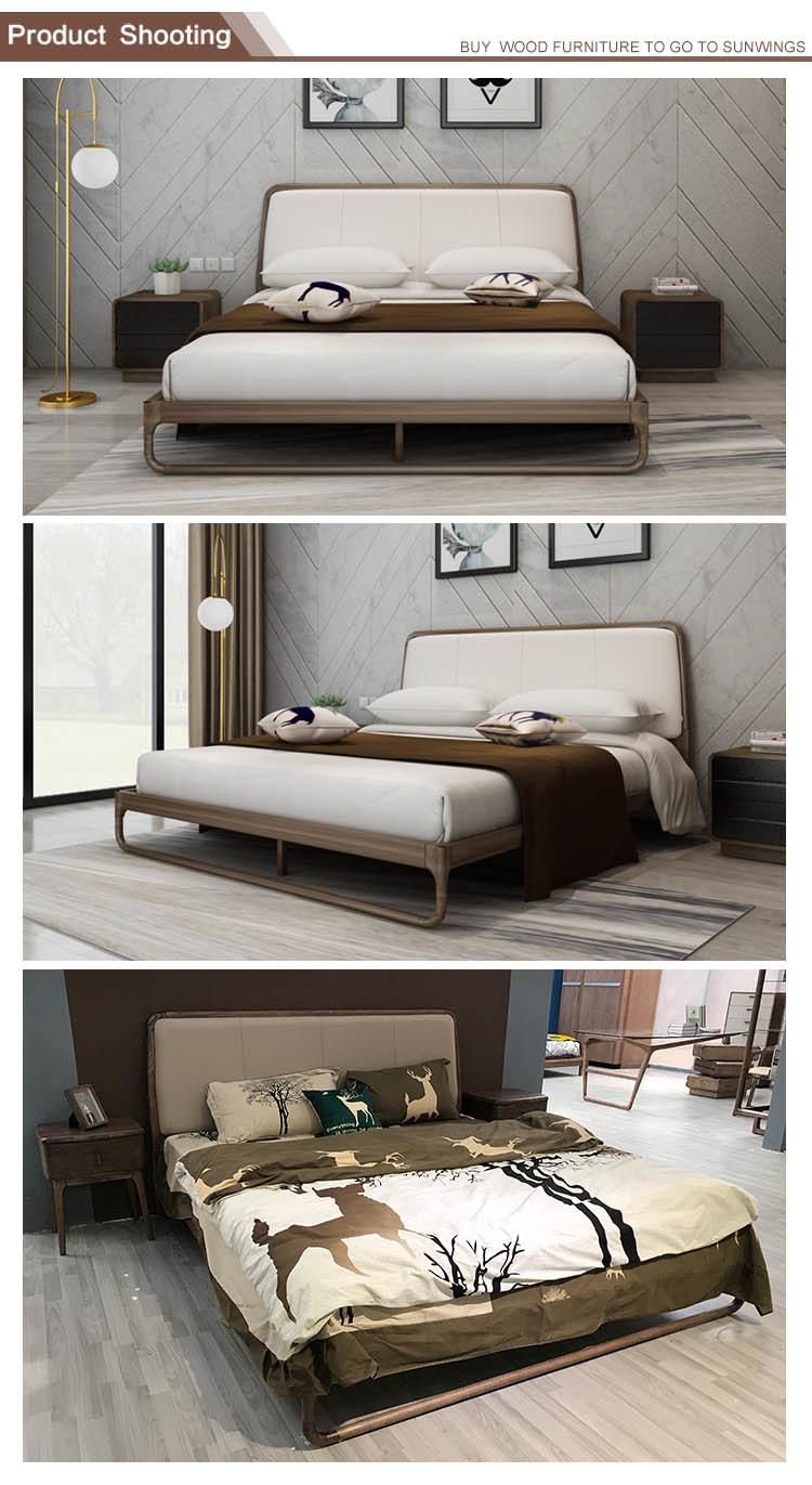 King Size Modern Solid Wood Bed with Soft Fabric/PU Headboard
