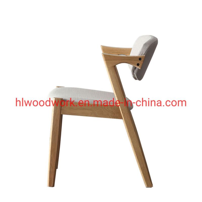 Morden Furniture Oak Wood Z Chair Oak Wood Frame Natural Color White Fabric Cushion and Back Dining Chair Coffee Shop Chair
