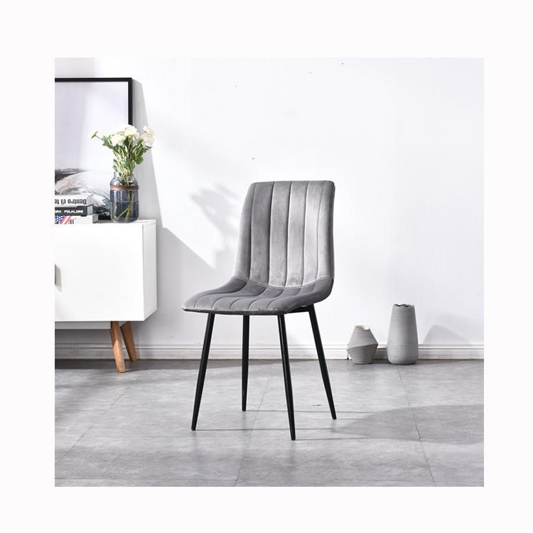 China Luxury Kitchen Chair Table and Chair Nordic Set Furniture Wholesale Custom Colors Velvet Chair with Black Metal Leg