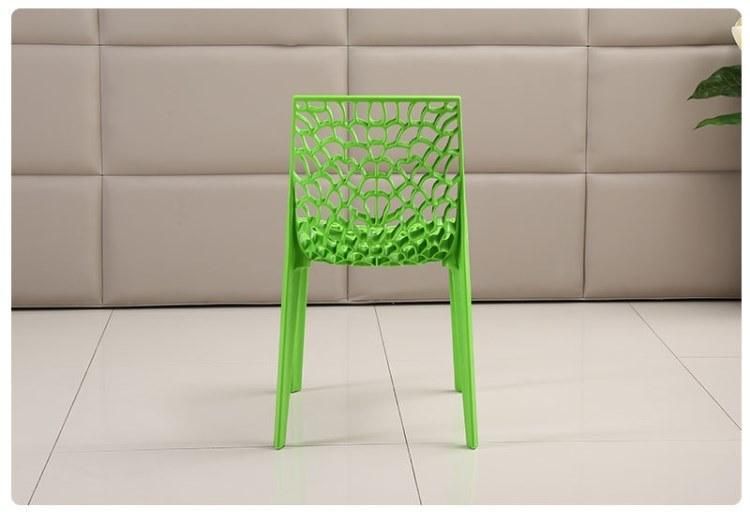 Italian Nordic Chair Restaurant Bistro Chair Dining Room Furniture PP Plastic Stacking Chair