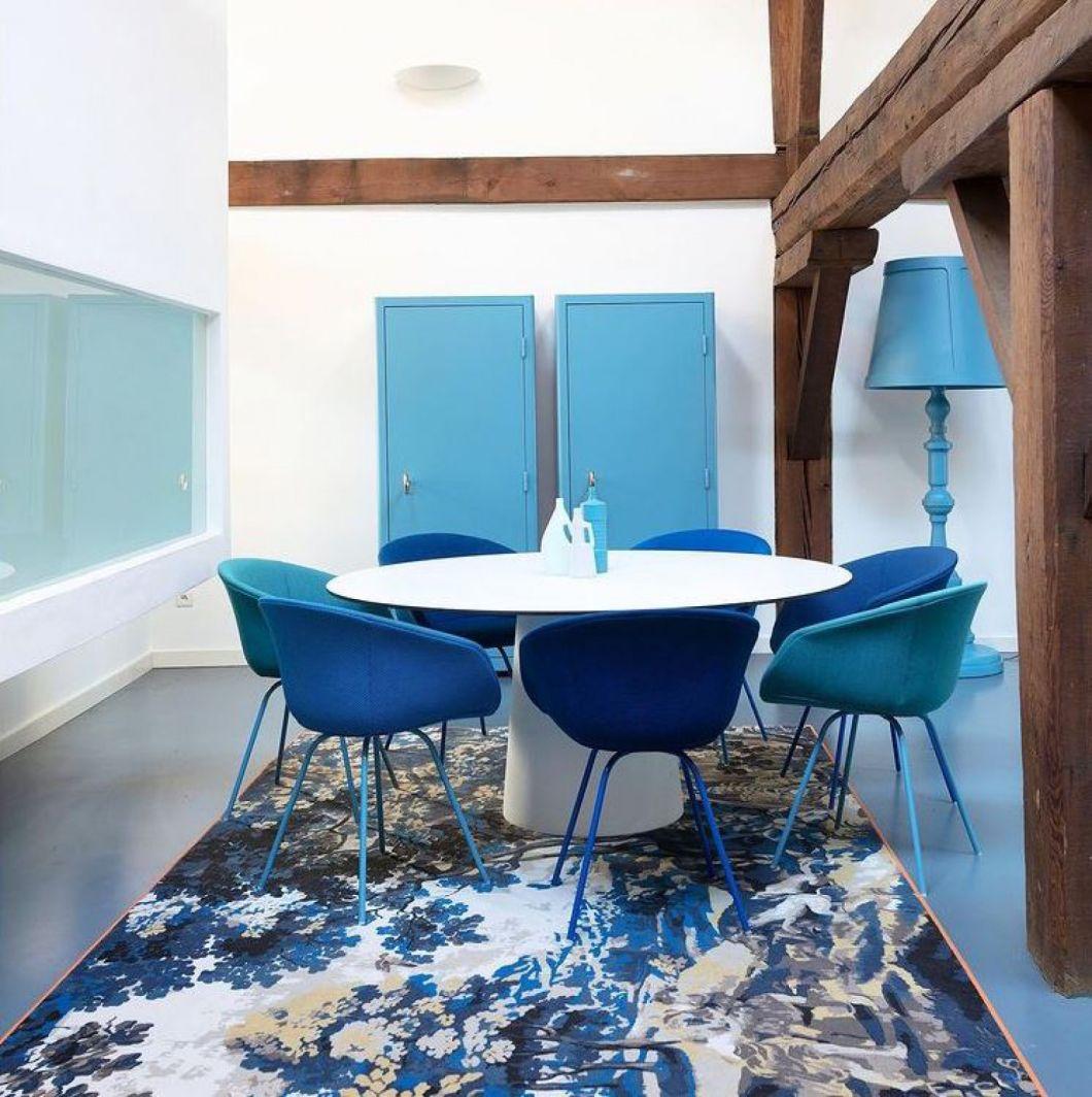 Elegant Colored Chairs Use for Home /Office /Hotel