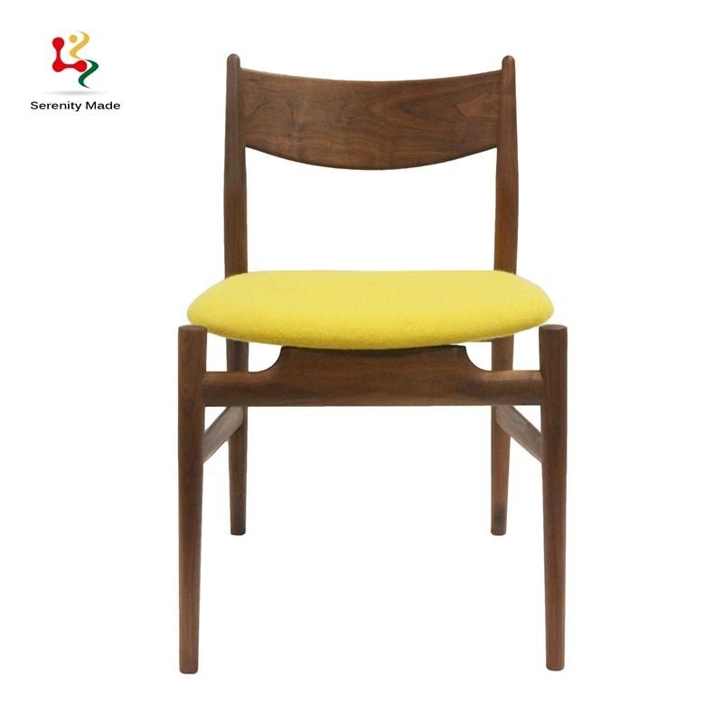 New Design Office Furniture Ash Wood Dining Chair with Fabric Pad