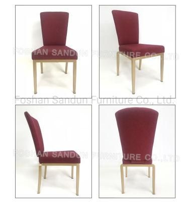 China Factory for High Back Flannel Fabric Gold Frame Aluminum Iron Dining Banquet Chair