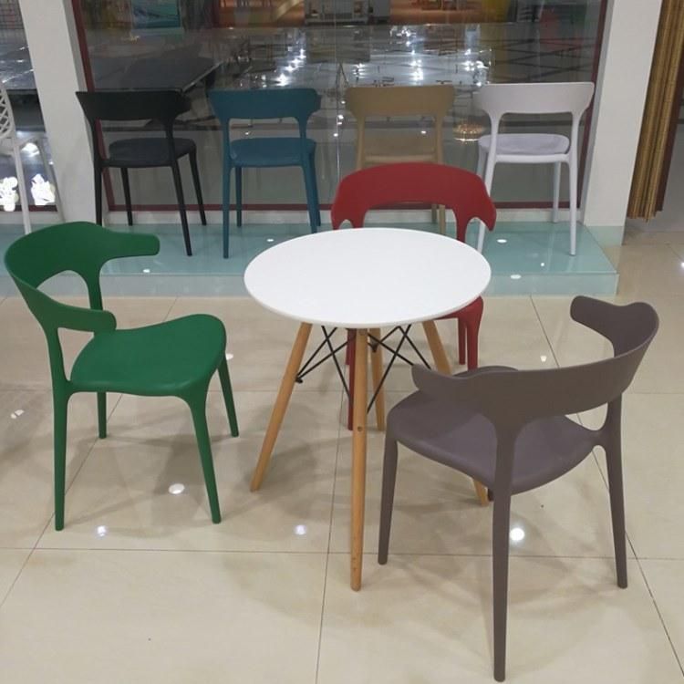 Wholesale Plastic Salon Chairs Waiting Room Leisure Chair Stacking Party Outdoor Dining Chairs