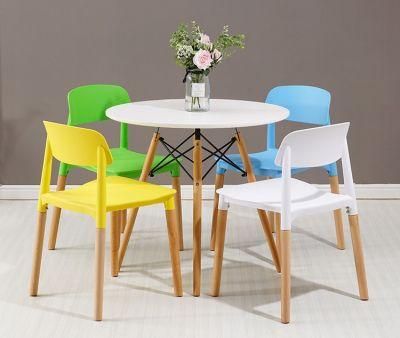 Table and Chair for Conference Armless Molded Plastic Seat Dowel Leg Beech Wood Stacking Dining Chairs Green PP Chair